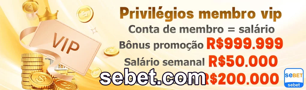 Jogador feliz realizando depósito em cassino online